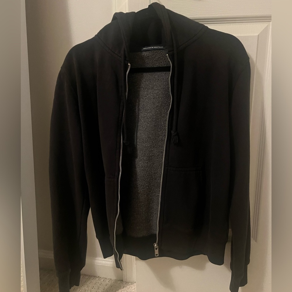 Brandy Melville zip up